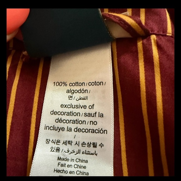 POTTERY BARN TEEN - New HARRY POTTER Gryffindor House  PAJAMA SET Size Medium - Picture 7 of 7